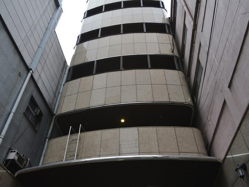B&S Eco Cube Shinsaibashi Hotel Osaka Eksteriør billede