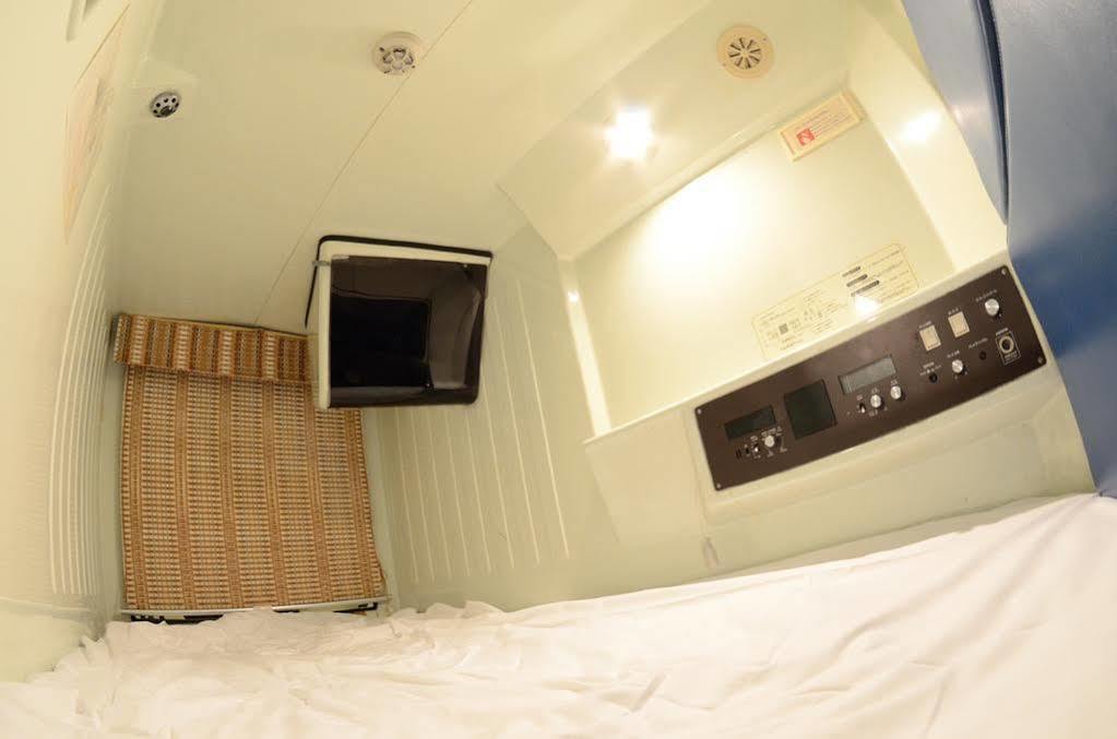 B&S Eco Cube Shinsaibashi Hotel Osaka Eksteriør billede
