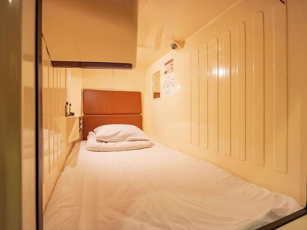 B&S Eco Cube Shinsaibashi Hotel Osaka Eksteriør billede